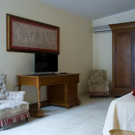 Borgo Fiore Bed & Breakfast 3*