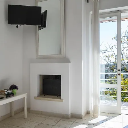Bed & Breakfast Borgo Fiore 3*